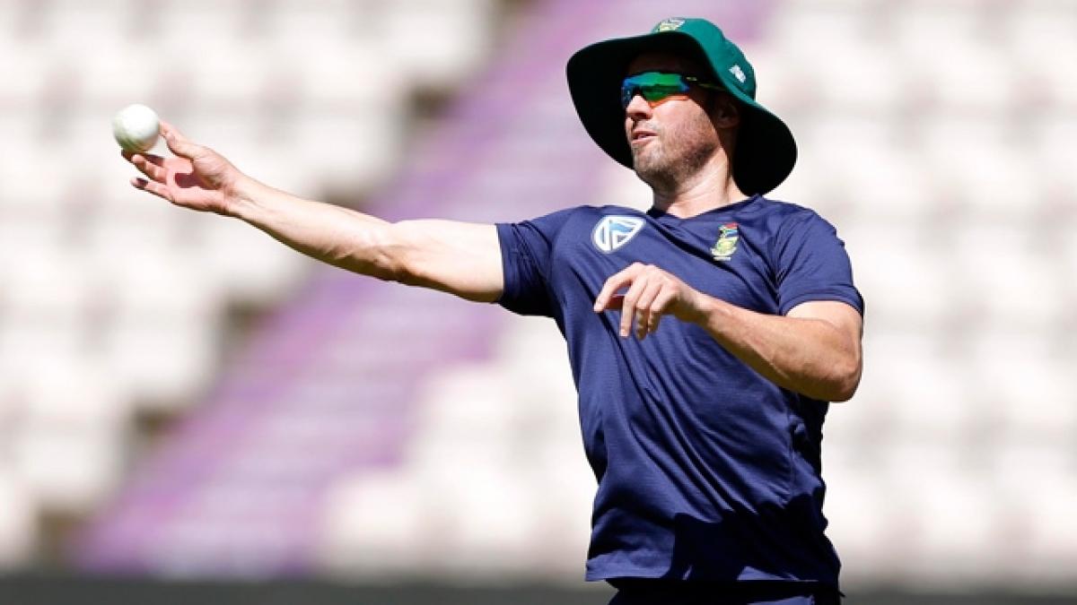 Champions Trophy: South Africas De Villiers upset at ball-tampering inference